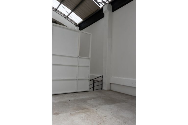 Local – bodega en arriendo en Santa Sofía Bogotá