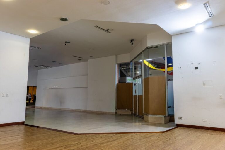 1. Local en arriendo en Julio Flórez Bogotá