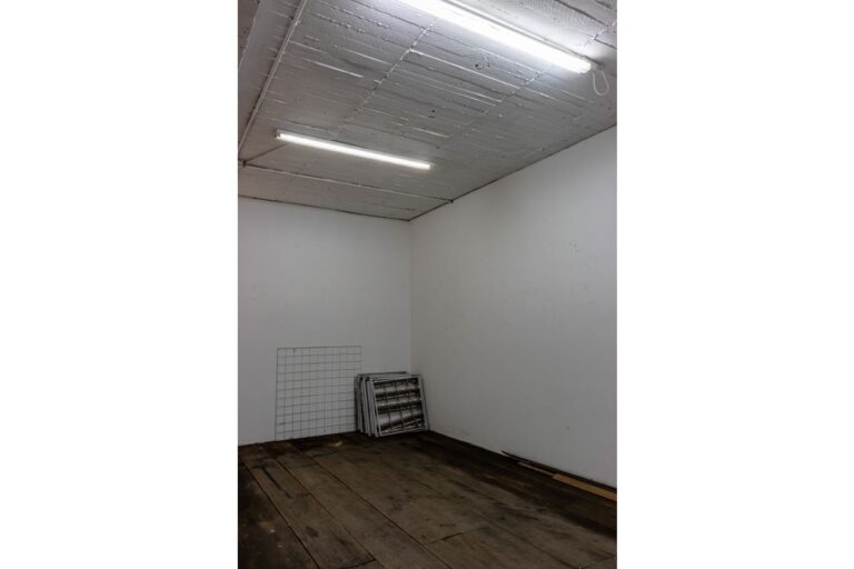 2. Local en arriendo en el Centro Comercial Floresta Outlet