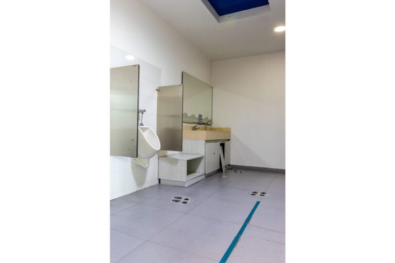 OFICINA 18 – CENTRO COMERCIAL FLORESTA OUTLET