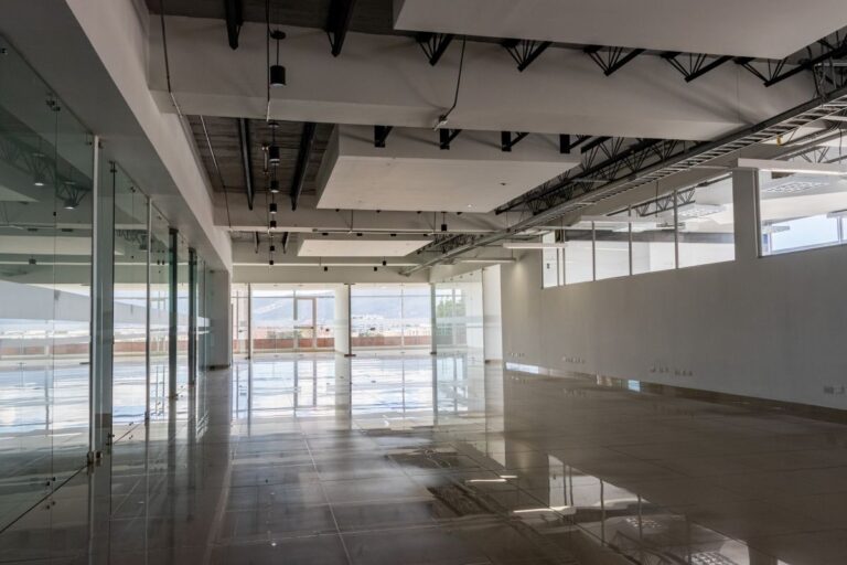 OFICINA 20 – CENTRO COMERCIAL FLORESTA OUTLET
