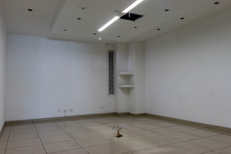OFICINA 20 – CENTRO COMERCIAL FLORESTA OUTLET