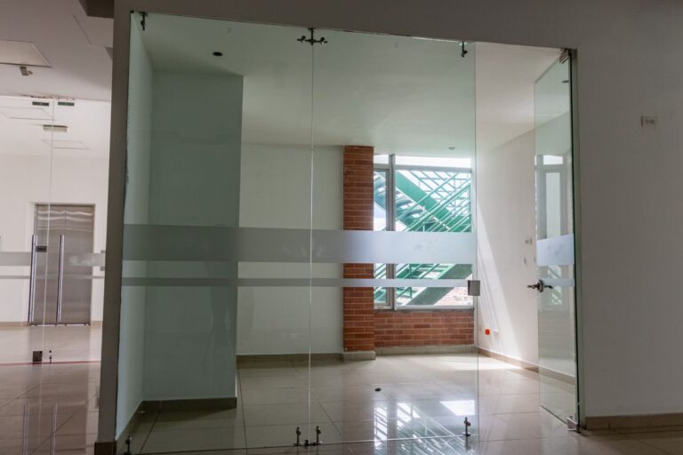 OFICINA 20 – CENTRO COMERCIAL FLORESTA OUTLET