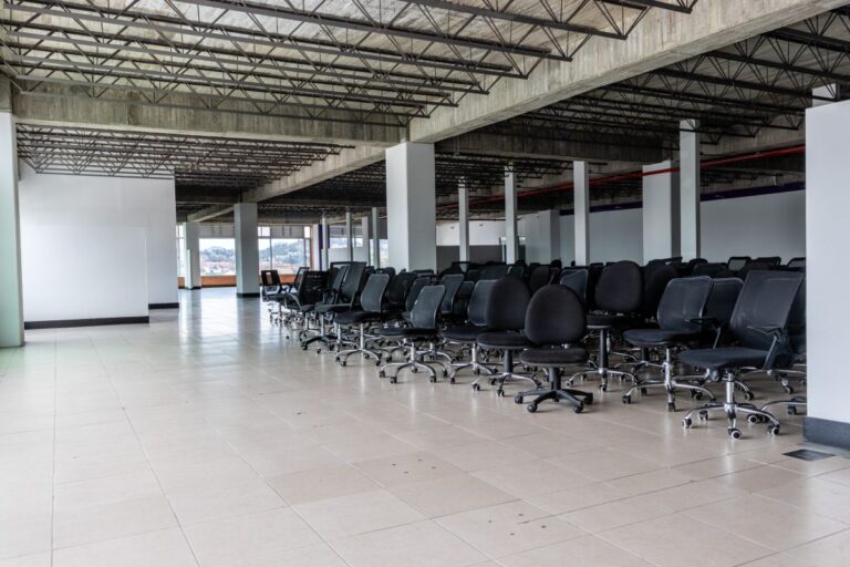 OFICINA 22 – CENTRO COMERCIAL FLORESTA OUTLET