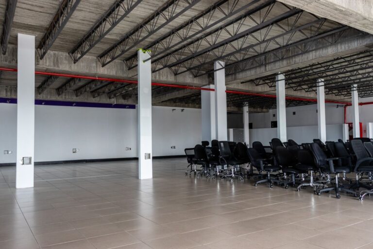 OFICINA 22 – CENTRO COMERCIAL FLORESTA OUTLET