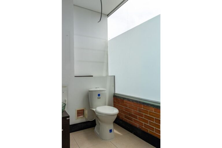 OFICINA 22 – CENTRO COMERCIAL FLORESTA OUTLET