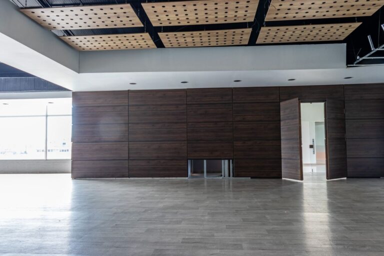 OFICINA 23 – CENTRO COMERCIAL FLORESTA OUTLET
