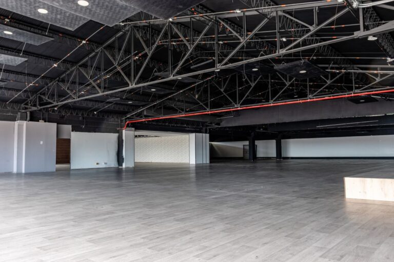OFICINA 23 – CENTRO COMERCIAL FLORESTA OUTLET