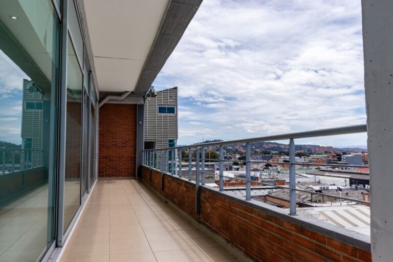 OFICINA 24 – CENTRO COMERCIAL FLORESTA OUTLET