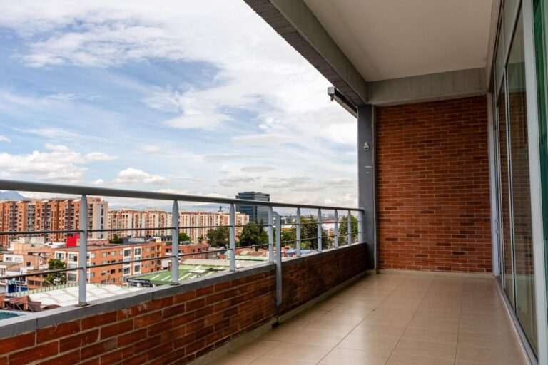OFICINA 24 – CENTRO COMERCIAL FLORESTA OUTLET