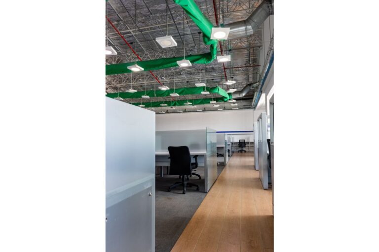 OFICINA 25 – CENTRO COMERCIAL FLORESTA OUTLET