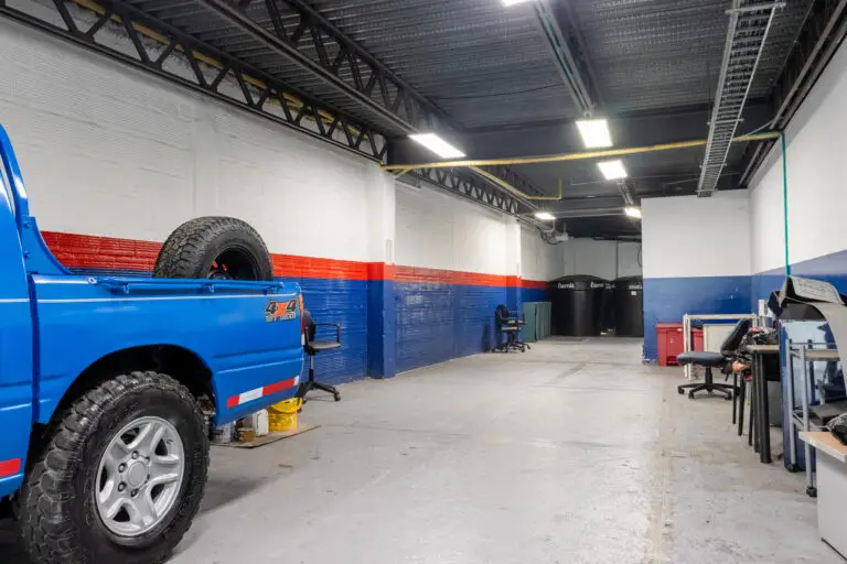LOCAL COMERCIAL EN ARRIENDO Y VENTA –  CHAPINERO, BOGOTÁ