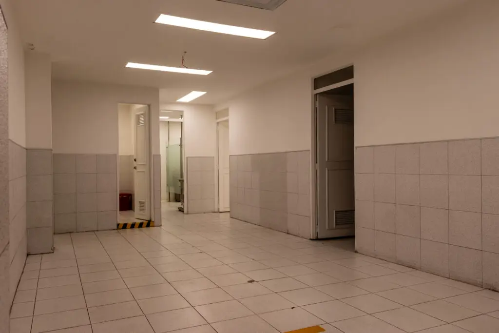 LOCAL COMERCIAL EN ARRIENDO Y VENTA –  CHAPINERO, BOGOTÁ