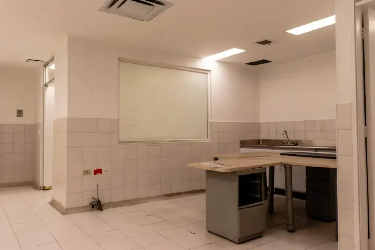 LOCAL COMERCIAL EN ARRIENDO Y VENTA –  CHAPINERO, BOGOTÁ