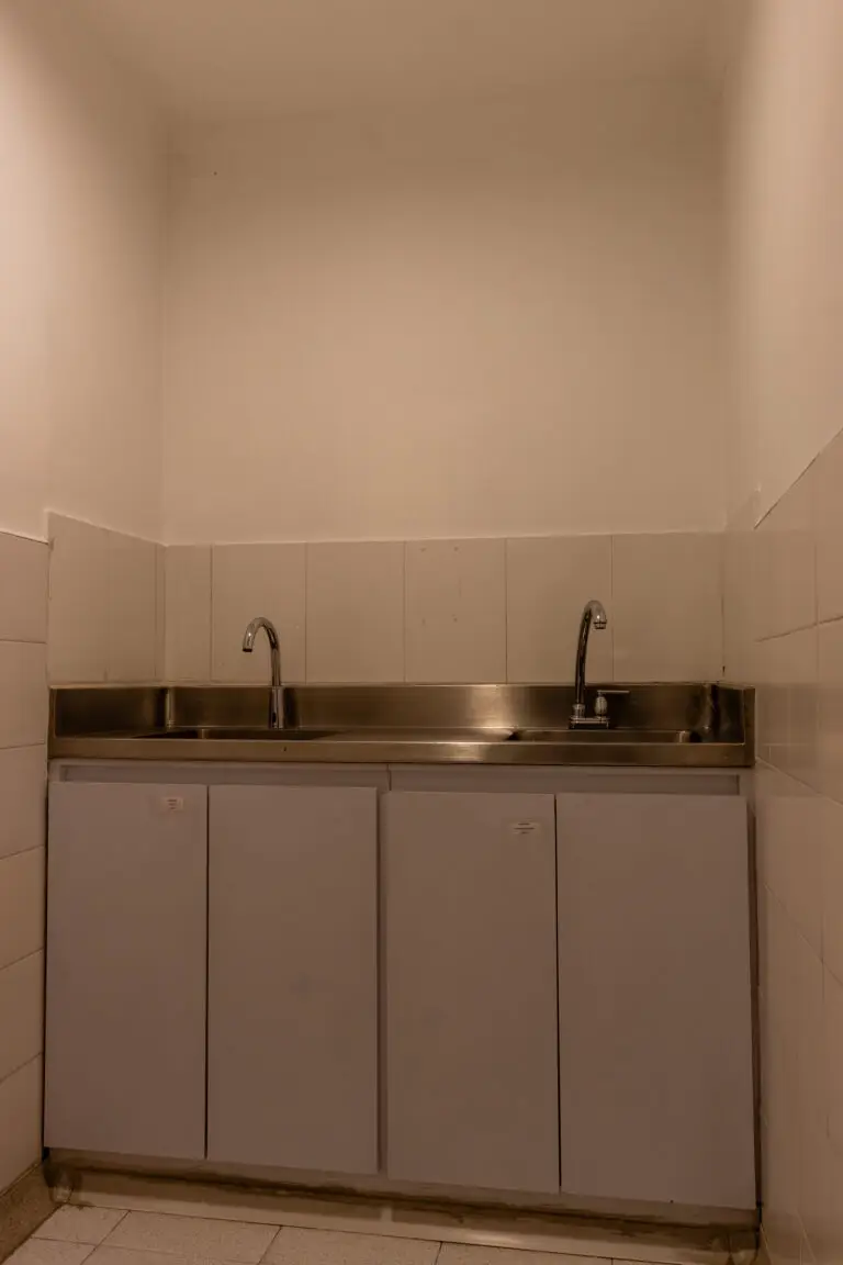 LOCAL COMERCIAL EN ARRIENDO Y VENTA –  CHAPINERO, BOGOTÁ