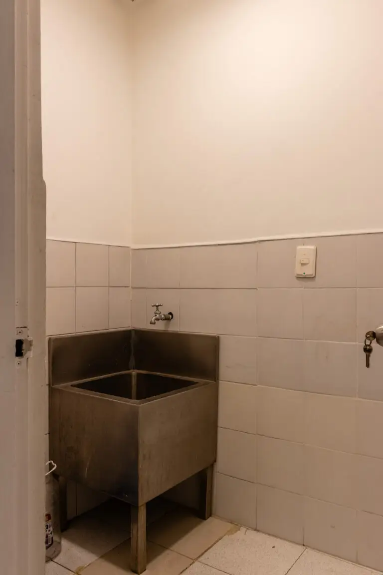 LOCAL COMERCIAL EN ARRIENDO Y VENTA –  CHAPINERO, BOGOTÁ