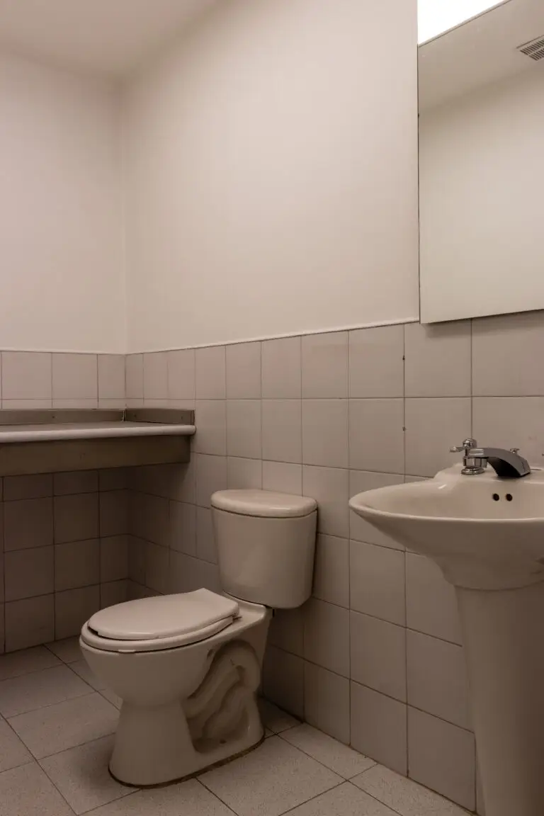 LOCAL COMERCIAL EN ARRIENDO Y VENTA –  CHAPINERO, BOGOTÁ