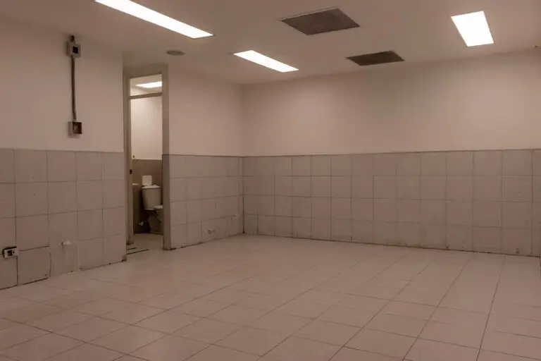 LOCAL COMERCIAL EN ARRIENDO Y VENTA –  CHAPINERO, BOGOTÁ