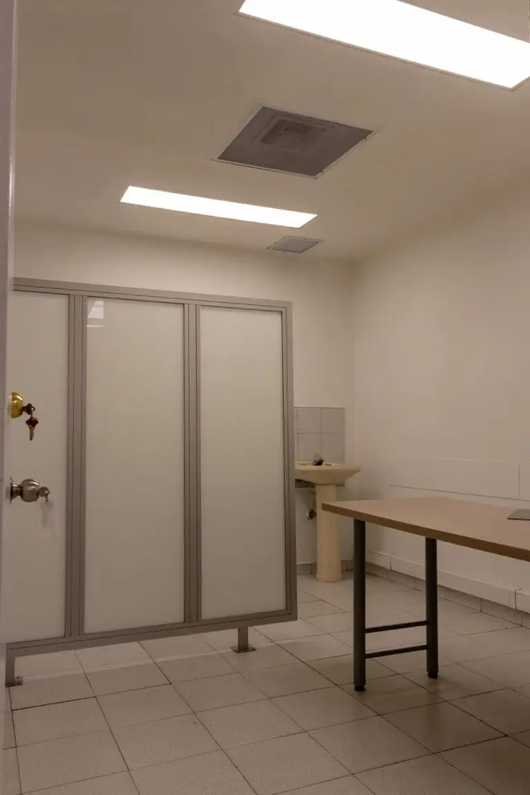 LOCAL COMERCIAL EN ARRIENDO Y VENTA –  CHAPINERO, BOGOTÁ