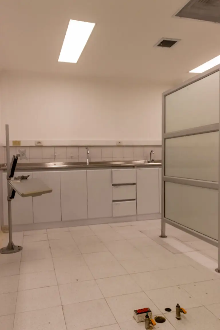 LOCAL COMERCIAL EN ARRIENDO Y VENTA –  CHAPINERO, BOGOTÁ