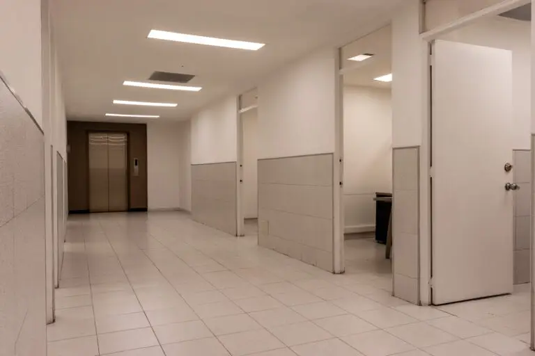 LOCAL COMERCIAL EN ARRIENDO Y VENTA –  CHAPINERO, BOGOTÁ