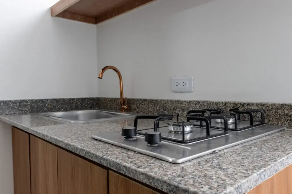 1.APARTAESTUDIO PARA ESTRENAR EN ARRIENDO – 7 DE AGOSTO