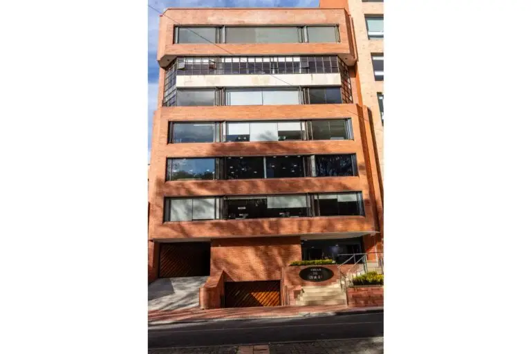 2. Linda oficina en arriendo en Chapinerito Bogotá